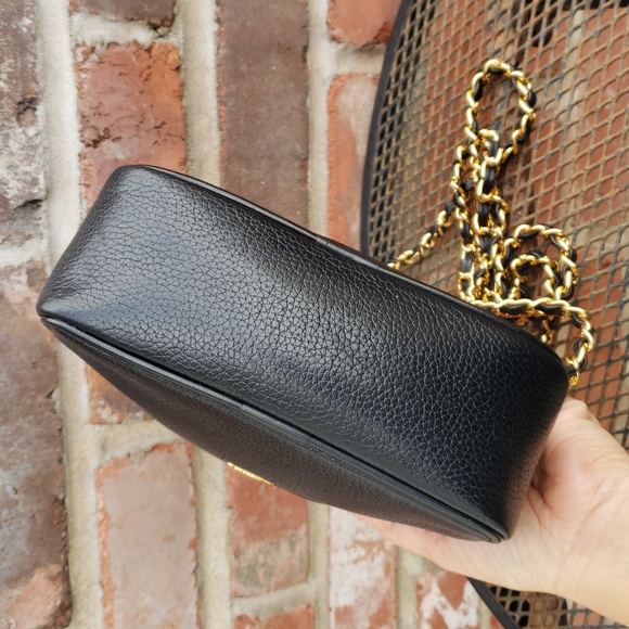 Vintage MCM Black Leather Gold Chain Mini Crossbody Bag Made in Germany Classic - Picture 4 of 17